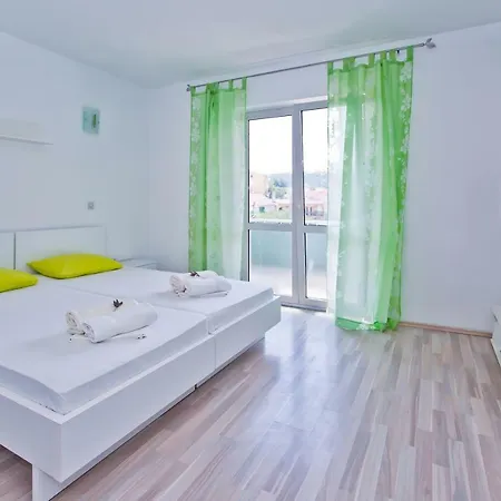 Apartment Ricky *